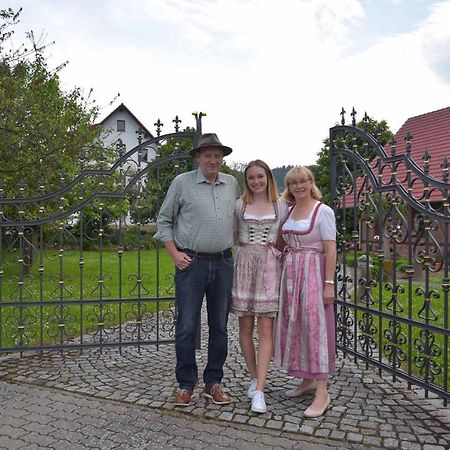 Landhotel Zur Pferdetränke Schleid Exterior foto
