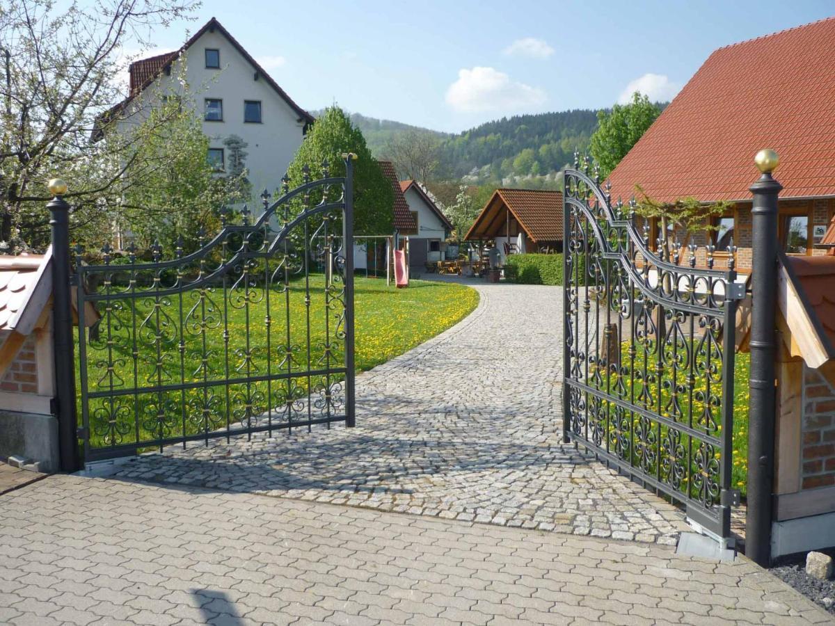 Landhotel Zur Pferdetränke Schleid Exterior foto
