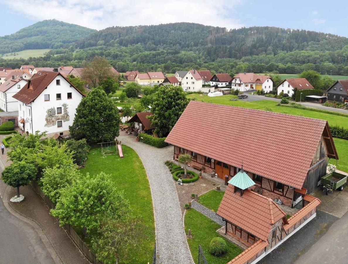 Landhotel Zur Pferdetränke Schleid Exterior foto